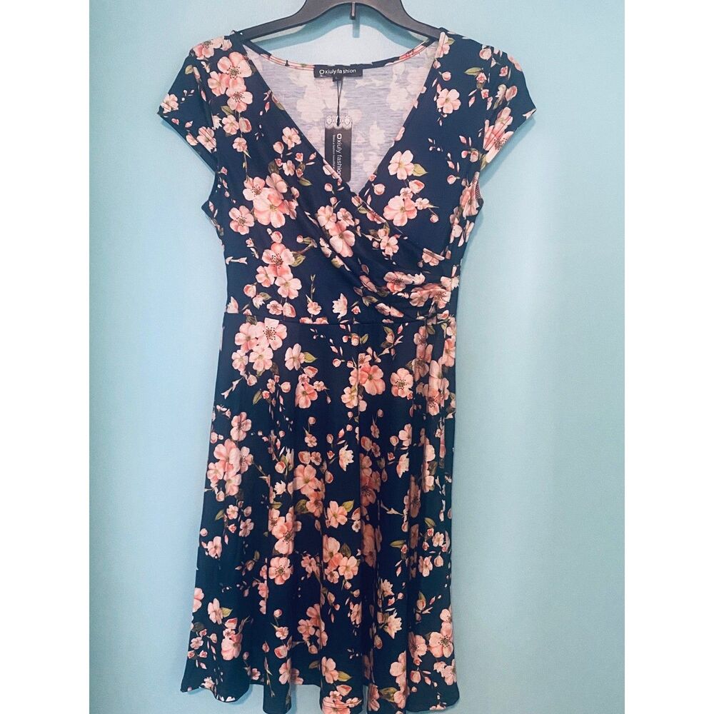 Oxiuly Fashion Women's Large Floral Fit & Flare Wrap Dress Navy Pink Flowers NWT